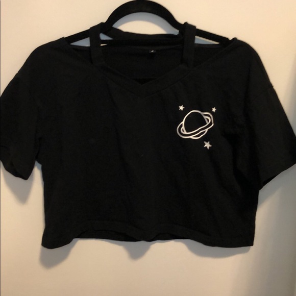cut off planet crop top (shein) - Picture 2 of 4